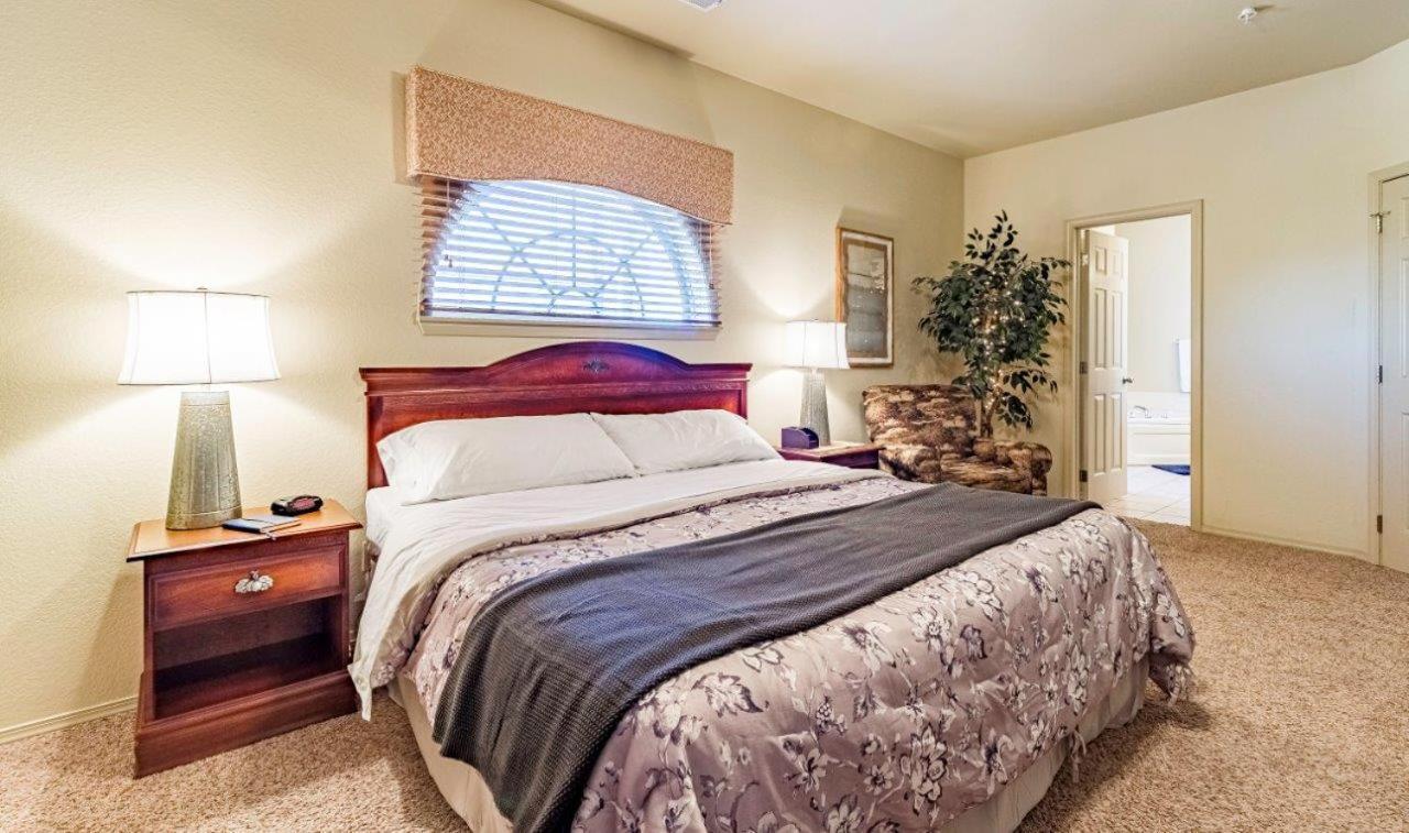 Pools Sleeps 10 Close To 76 Silver Dollar City 0502 Branson Exterior foto