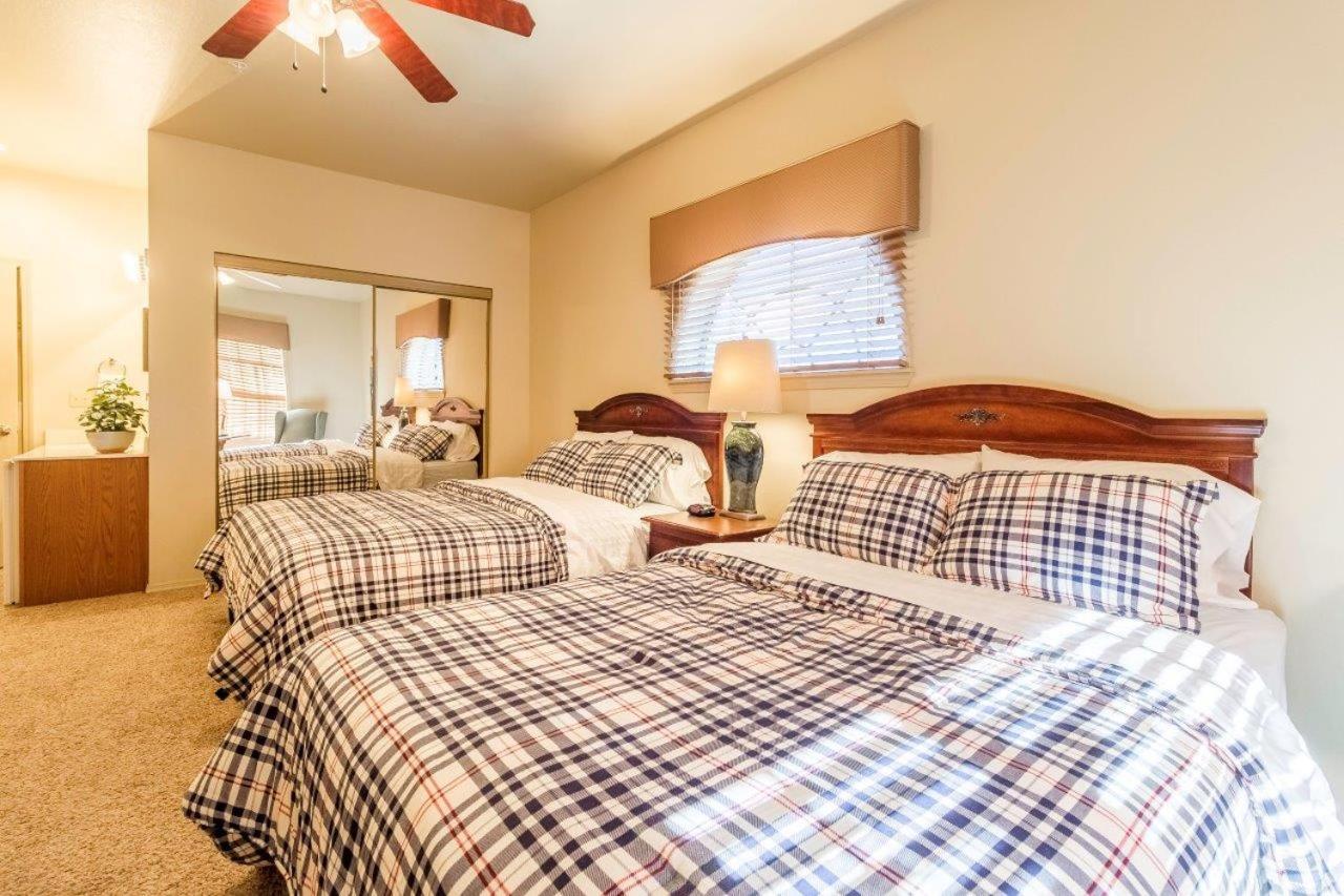Pools Sleeps 10 Close To 76 Silver Dollar City 0502 Branson Exterior foto